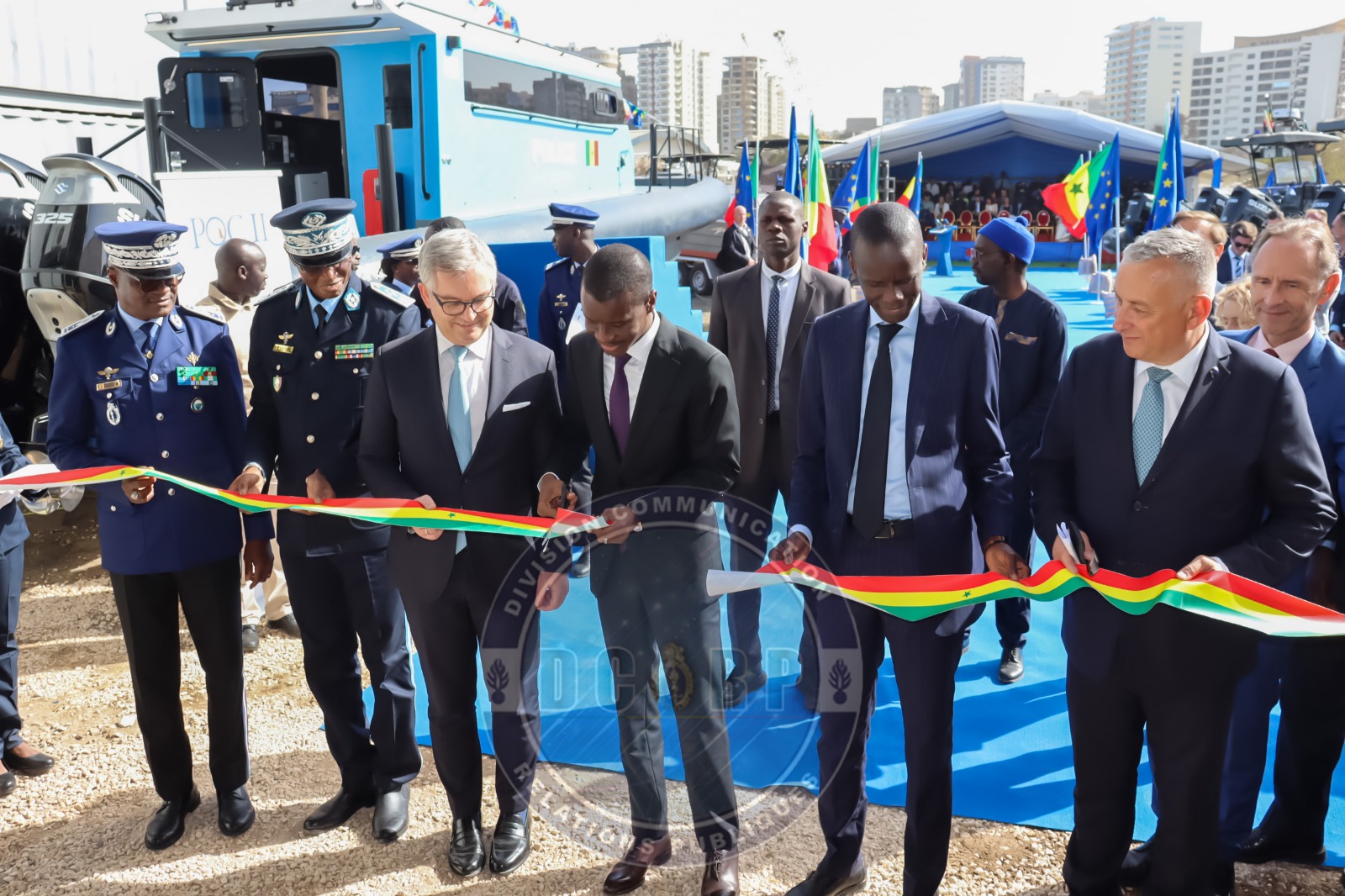 Remise officielle du centre de maintenance maritime et de bateaux au profit de la Police et de la Gendarmerie nationale - Image 4